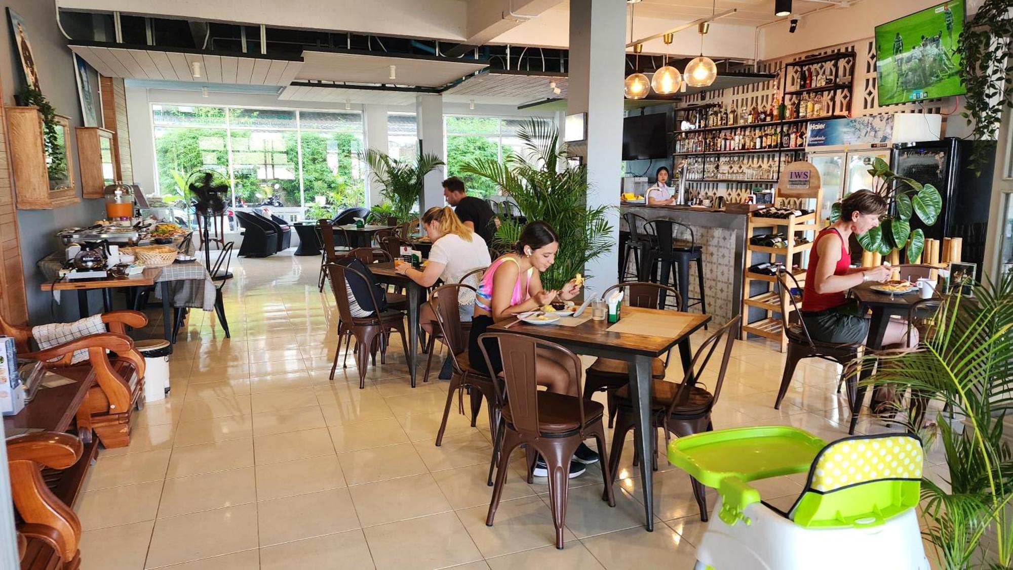 Irest Ao Nang Hostel Екстериор снимка