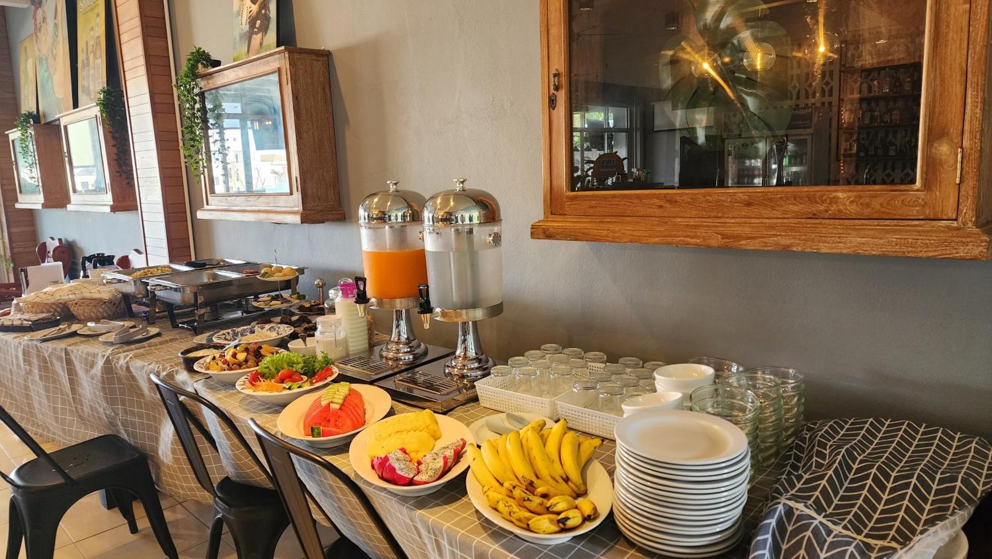 Irest Ao Nang Hostel Екстериор снимка