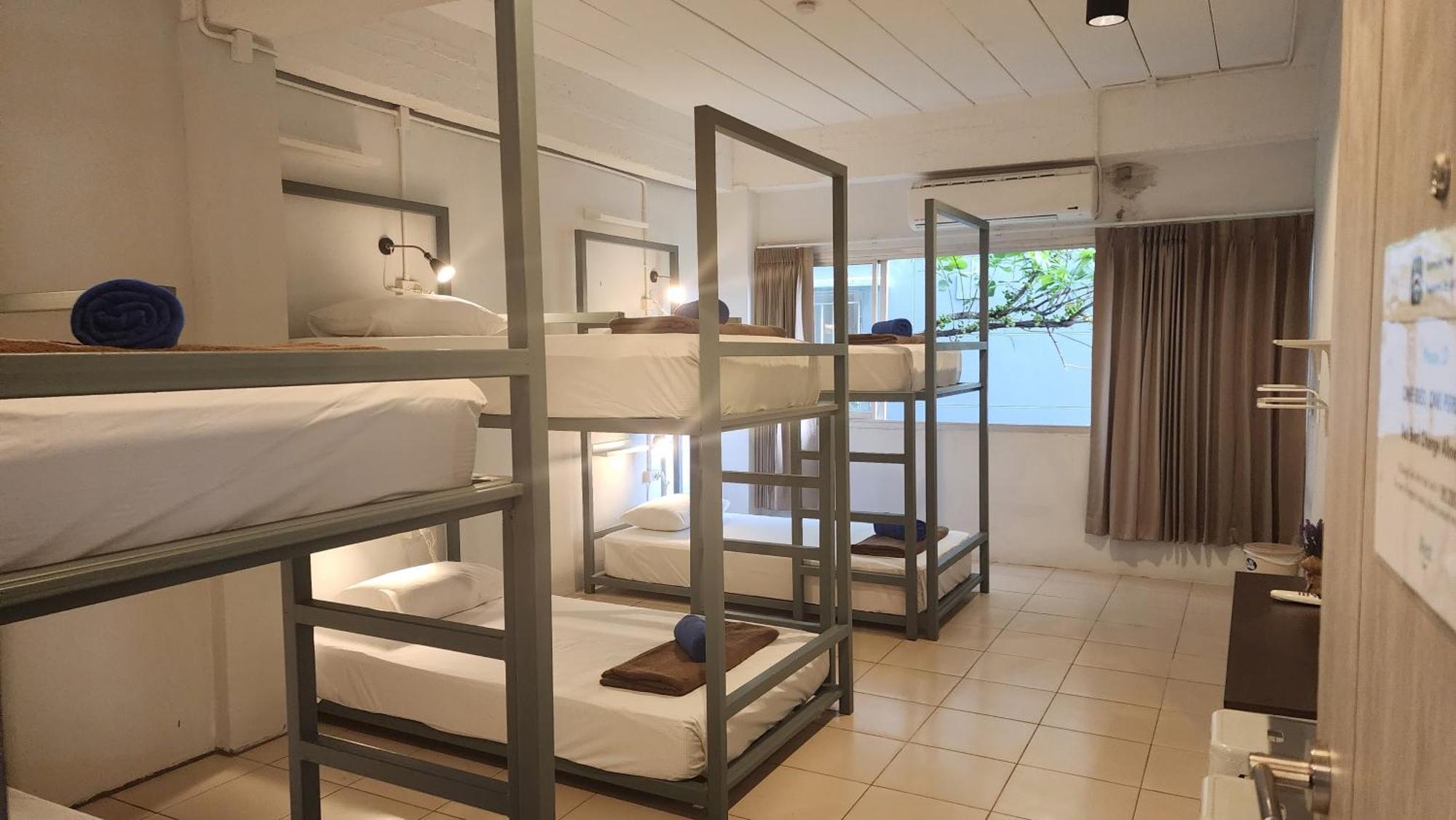 Irest Ao Nang Hostel Екстериор снимка