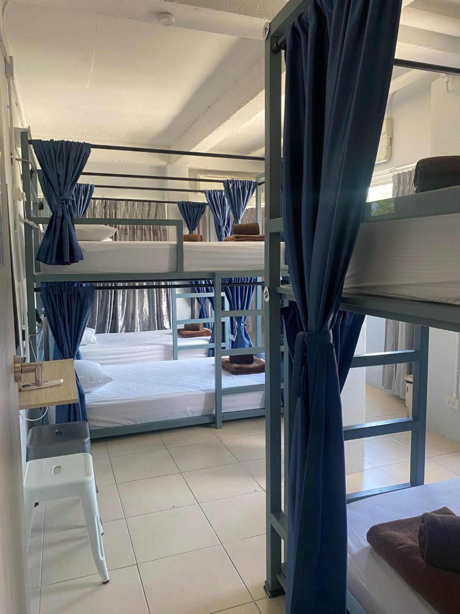 Irest Ao Nang Hostel Екстериор снимка