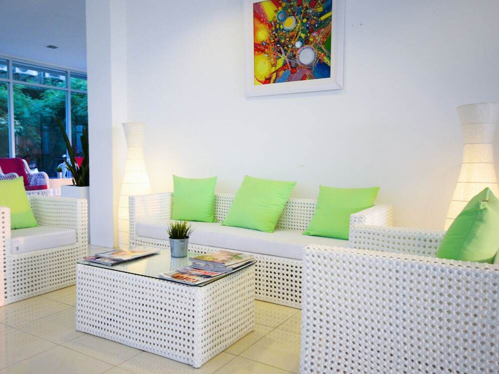 Irest Ao Nang Hostel Екстериор снимка